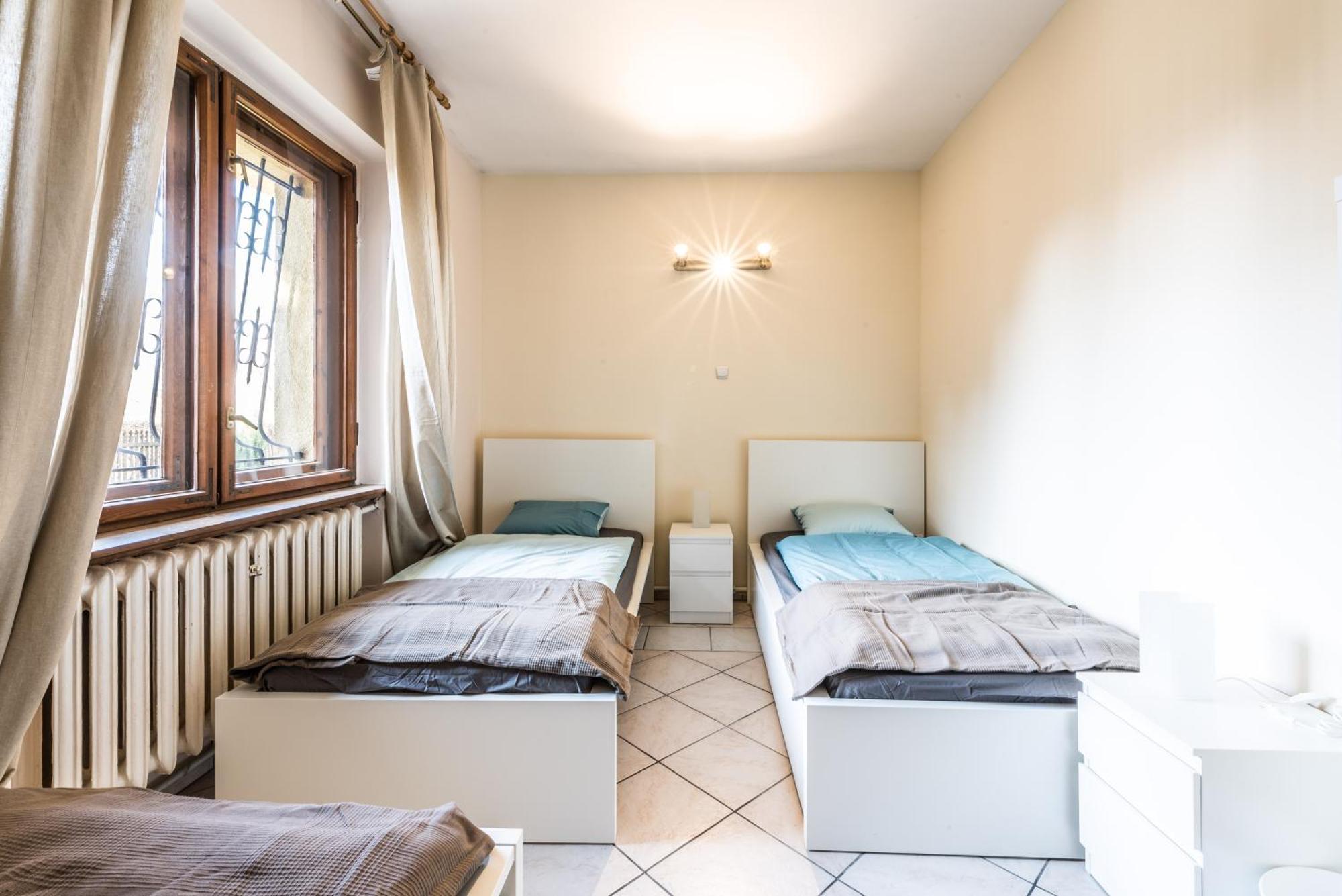Hostel Milicka Wroclaw Ngoại thất bức ảnh