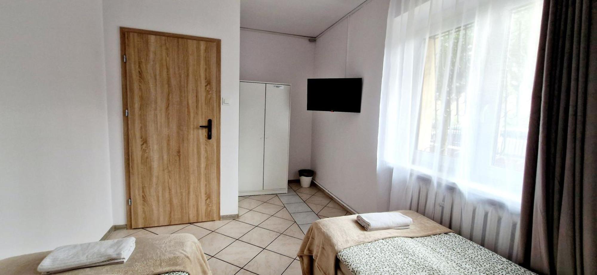 Hostel Milicka Wroclaw Ngoại thất bức ảnh