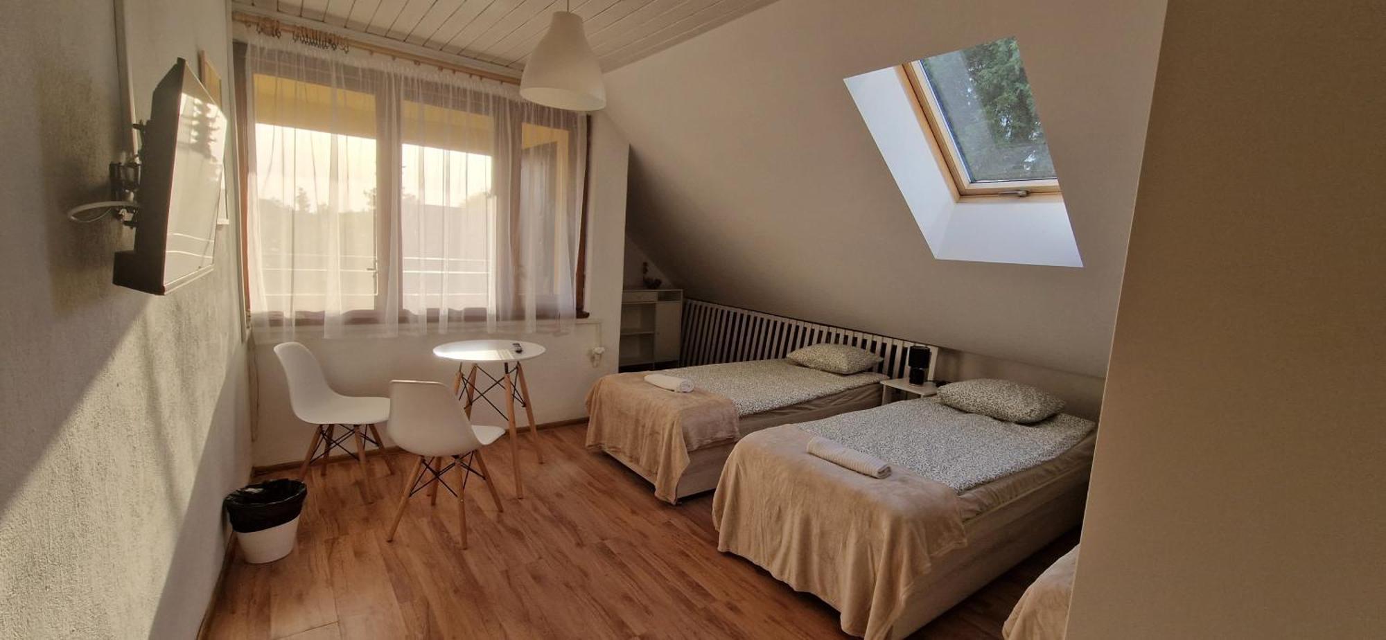 Hostel Milicka Wroclaw Phòng bức ảnh